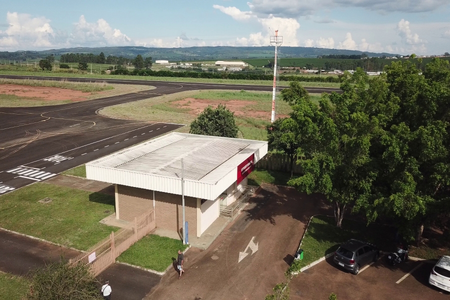 Prefeitura de Patrocínio lança pedra fundamental de obra de ampliação do Aeroporto Municipal